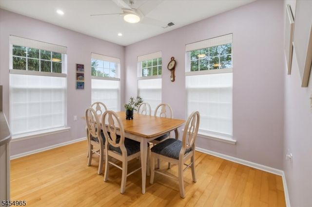2101 Neville Ct, Franklin Twp., NJ 08873