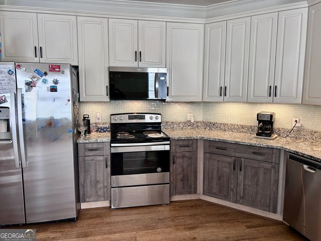 1018 Pinehurst Drive, Peachtree City, GA 30269