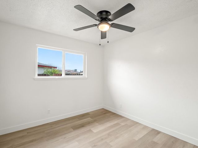 2855 Adler Avenue, Clovis, CA 93612