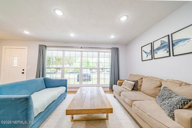 2535 HAZEL Drive, Jacksonville, FL 32216