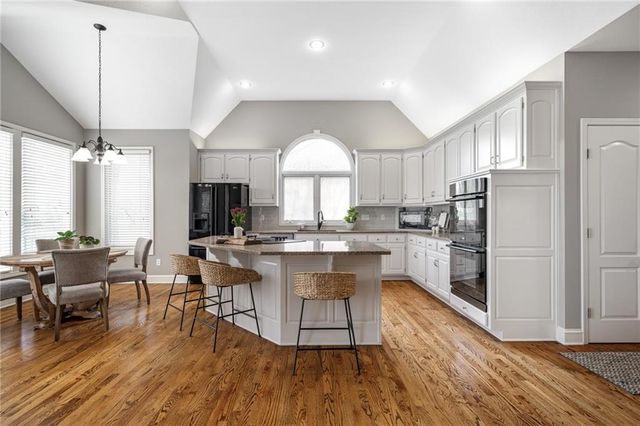 9201 W 145th Street, Overland Park, KS 66221