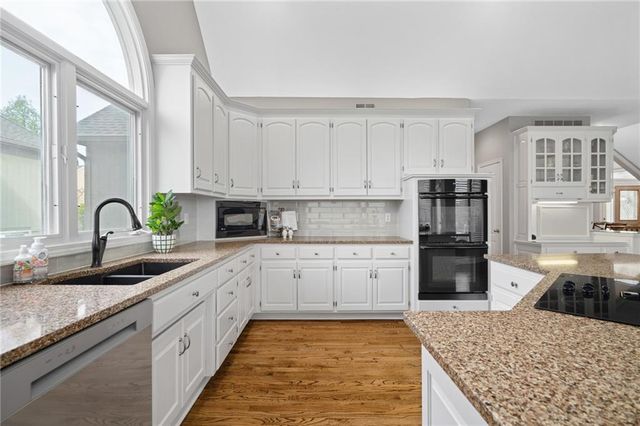 9201 W 145th Street, Overland Park, KS 66221