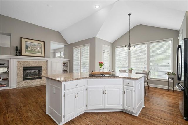 9201 W 145th Street, Overland Park, KS 66221