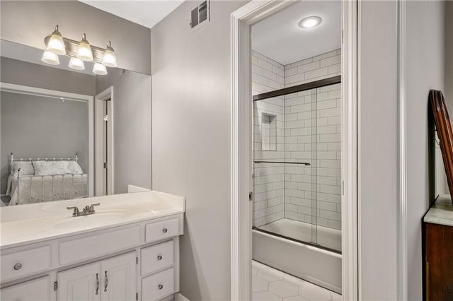 9201 W 145th Street, Overland Park, KS 66221