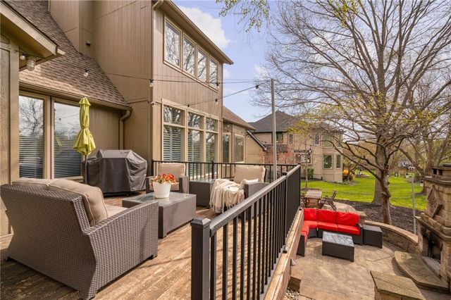 9201 W 145th Street, Overland Park, KS 66221