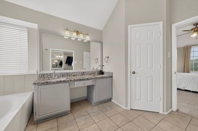 3484 Braes Meadow Drive, Grand Prairie, TX 75052