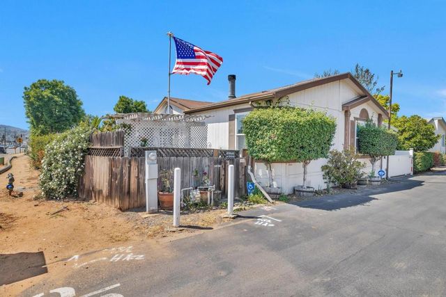 260 E Bradley Ave, El Cajon, CA 92021