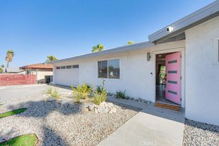 431 W Avenida Cerca, Palm Springs, CA 92262