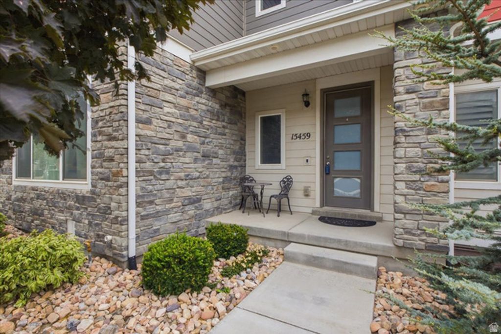 15459 S MIDNIGHT VIEW WAY, Bluffdale, UT 84065 — photo 2