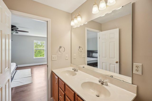 6639 Jade Court, Burlington, KY 41005