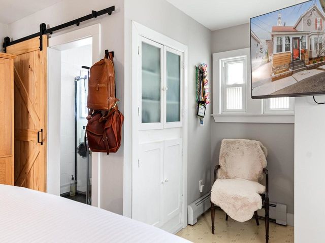 109 Elmwood Avenue, Burlington, VT 05401