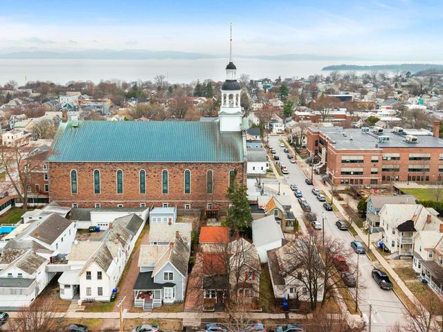 109 Elmwood Avenue, Burlington, VT 05401