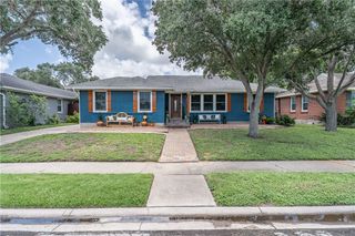 521 Brawner Pkwy, Corpus Christi, TX 78411