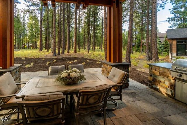 56370 Fireglass Loop 179, Bend, OR 97707