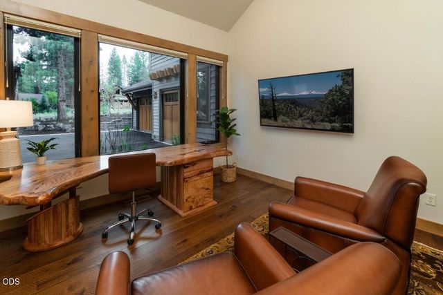 56370 Fireglass Loop 179, Bend, OR 97707