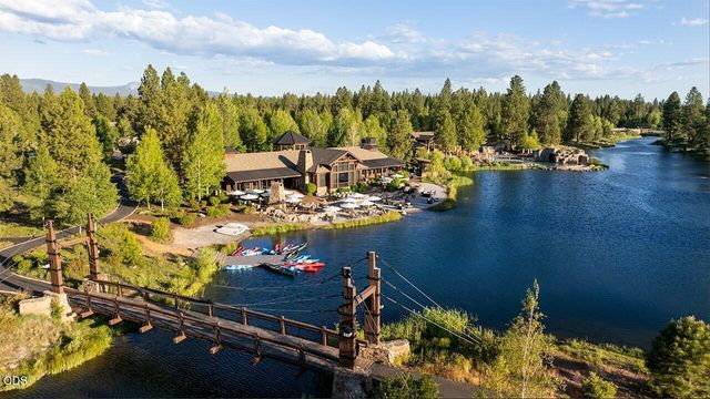 56370 Fireglass Loop 179, Bend, OR 97707
