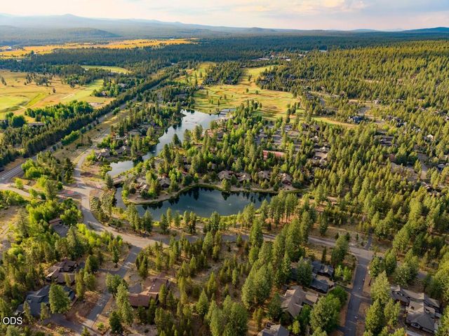 56370 Fireglass Loop 179, Bend, OR 97707
