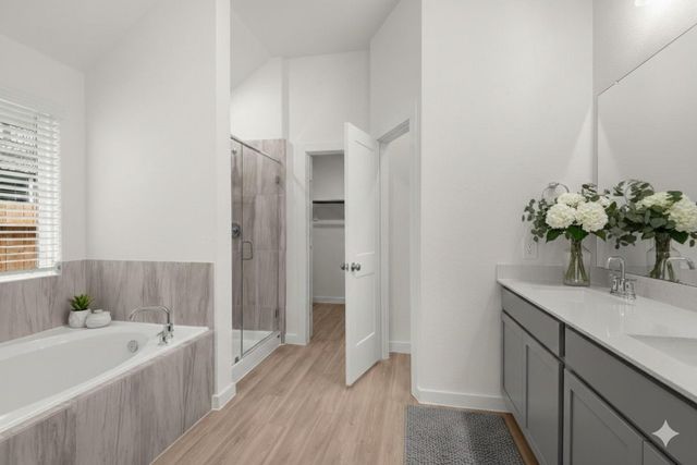 1074 Garnet Star Drive, La Marque, TX 77568