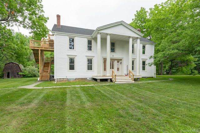 681 ROUTE 216 2, Poughquag, NY 12570