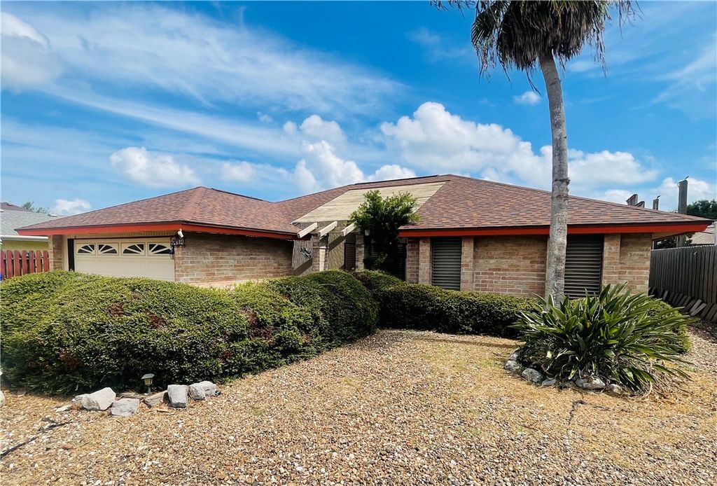 14334 GOLDFISH St, Corpus Christi, TX 78418 — exterior