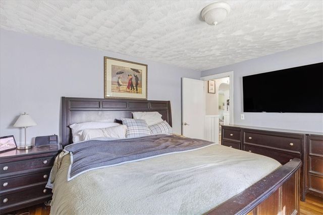 320 Church Avenue, Warwick, RI 02889