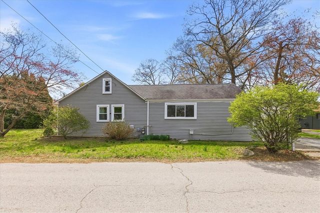 320 Church Avenue, Warwick, RI 02889
