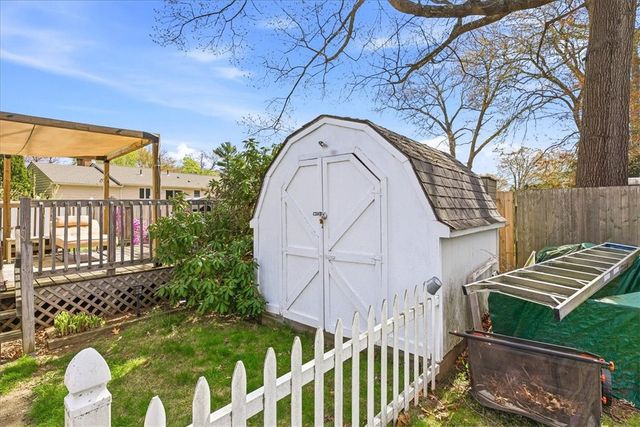 320 Church Avenue, Warwick, RI 02889