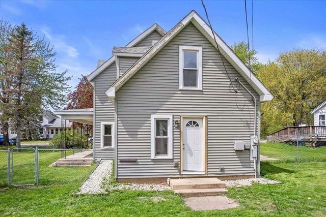 320 Marion Street, Portage, WI 53901