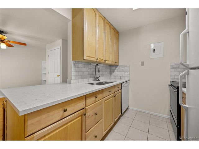 2227 Canyon Blvd 261B, Boulder, CO 80302