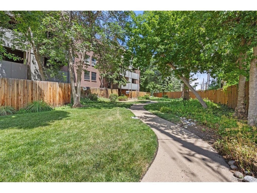 2227 Canyon Blvd 261B, Boulder, CO 80302