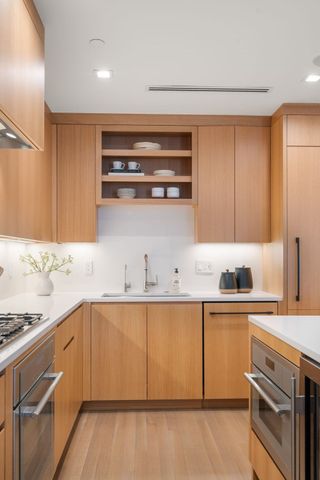 189 W Brookline St, Boston, MA 02118