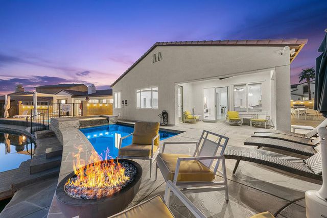 84311 Canzone Drive, Indio, CA 92203