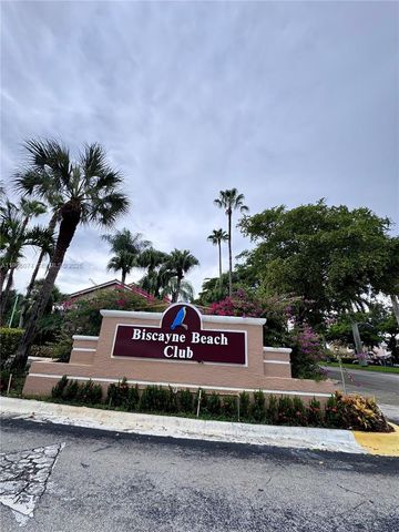 15560 SW 104th Ter 612, Miami, FL 33196