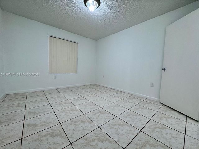 15560 SW 104th Ter 612, Miami, FL 33196