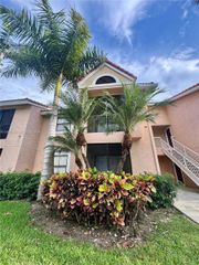 15560 SW 104th Ter 612, Miami, FL 33196