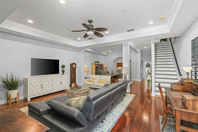 4625 LEGACY PARK DRIVE, Tampa, FL 33611