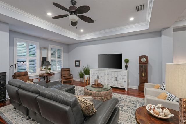 4625 LEGACY PARK DRIVE, Tampa, FL 33611