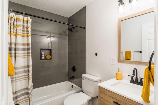 2731 Gatewood Road, Columbus, OH 43219