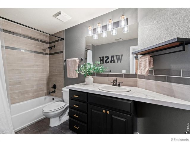 8417 Castaway Drive, Windsor, CO 80528