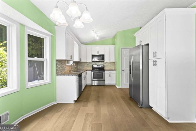 492 Rustic Ridge Circle, Lawrenceville, GA 30043