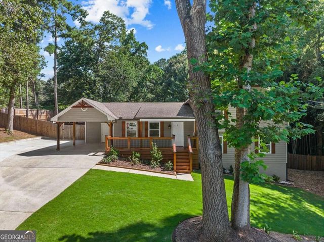 492 Rustic Ridge Circle, Lawrenceville, GA 30043