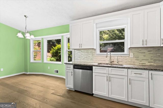 492 Rustic Ridge Circle, Lawrenceville, GA 30043