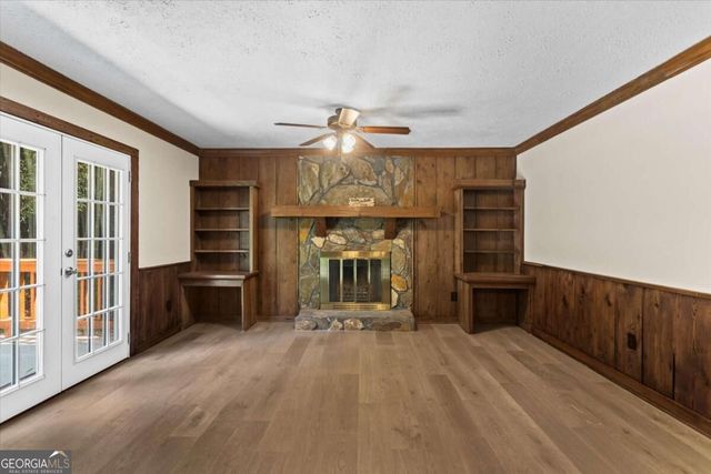 492 Rustic Ridge Circle, Lawrenceville, GA 30043