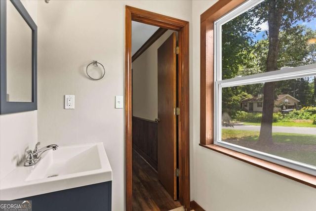 492 Rustic Ridge Circle, Lawrenceville, GA 30043