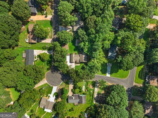492 Rustic Ridge Circle, Lawrenceville, GA 30043