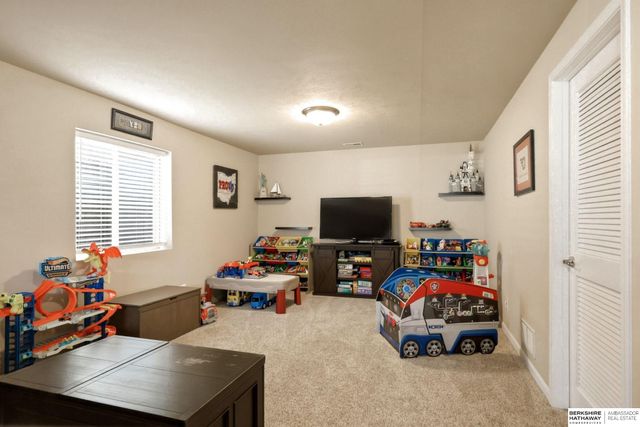 13544 S 55th Street, Papillion, NE 68133