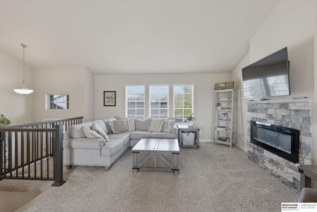 13544 S 55th Street, Papillion, NE 68133