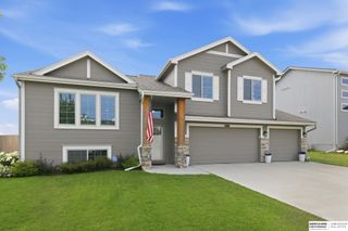 13544 S 55th Street, Papillion, NE 68133