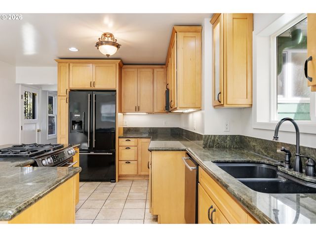 2603 Se 60TH Ave, Portland, OR 97206
