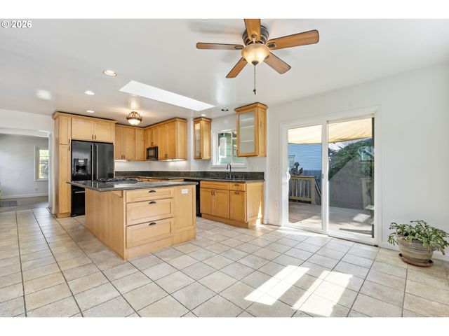 2603 Se 60TH Ave, Portland, OR 97206